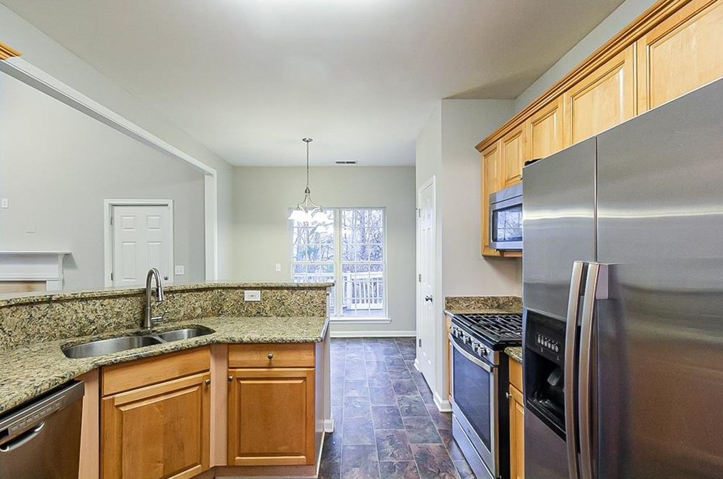 209 Devynwood Ct, Dallas GA  30157-6799 exterior