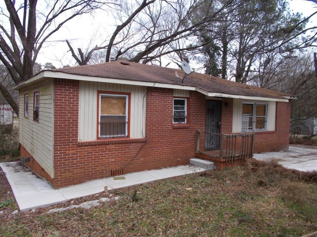 998 Redford Dr, Atlanta, GA 30315-8627