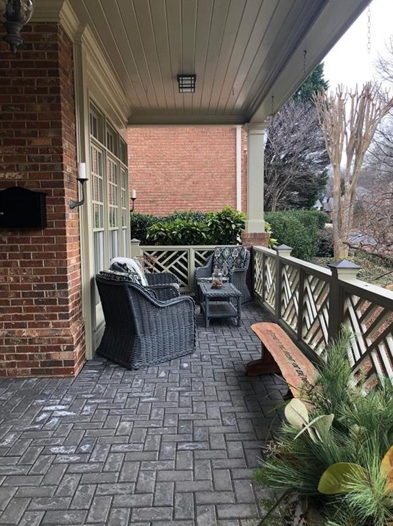 186 Blair Valley Dr, Marietta, GA 30060-8022