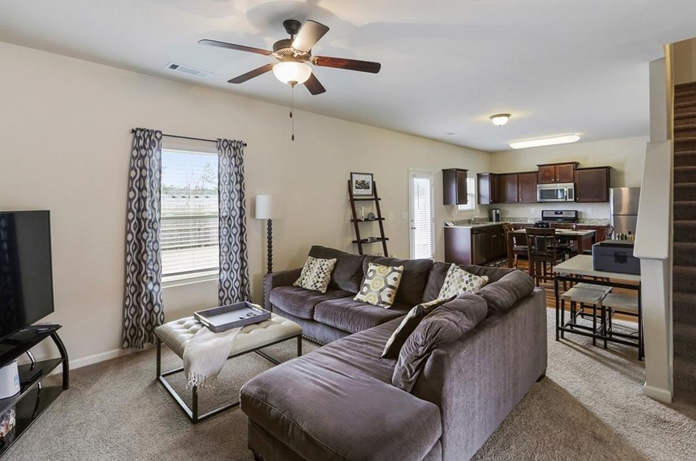 61 Aberdeen Way, Dallas GA 30132-2620 exterior