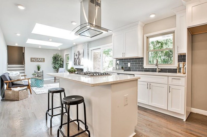 1826 Vanderlyn Dr, Atlanta GA 30338-4335 exterior