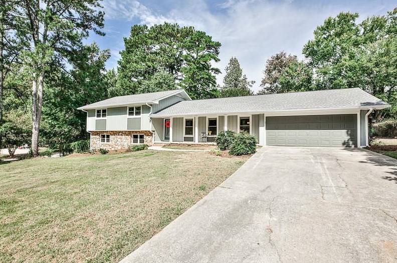 1826 Vanderlyn Dr, Atlanta GA 30338-4335 exterior