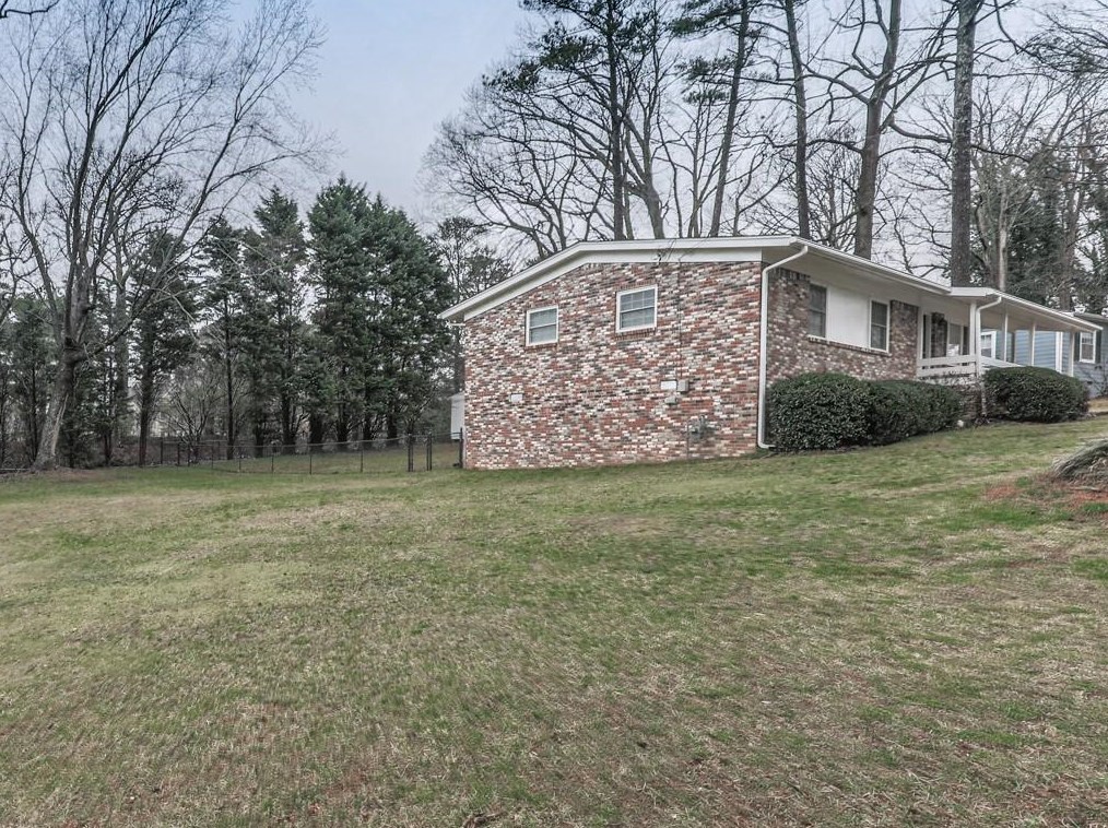 2079 Nancy Cir, Smyrna GA  30080-3850 exterior