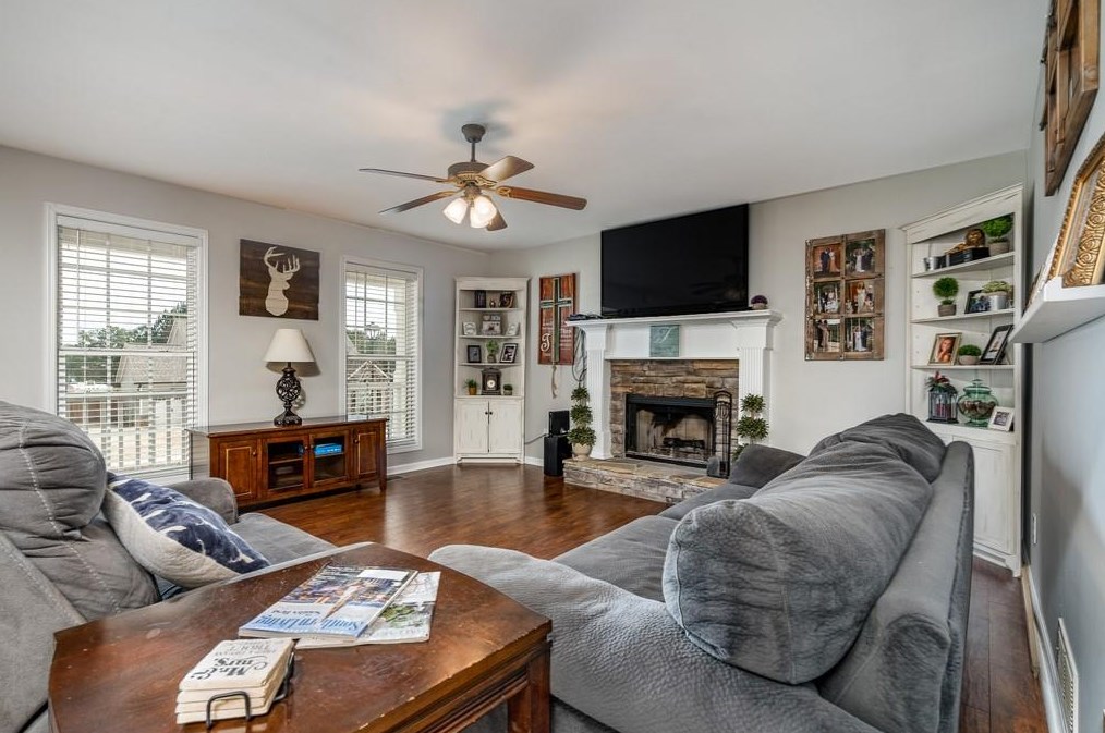 277 Somersby Dr, Dallas, GA 30157-8077