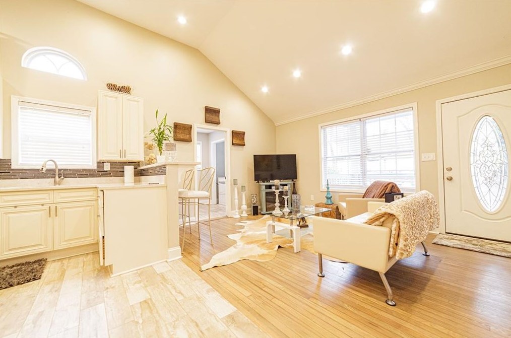 659 Parker Ave, Decatur GA 30032-3951 exterior