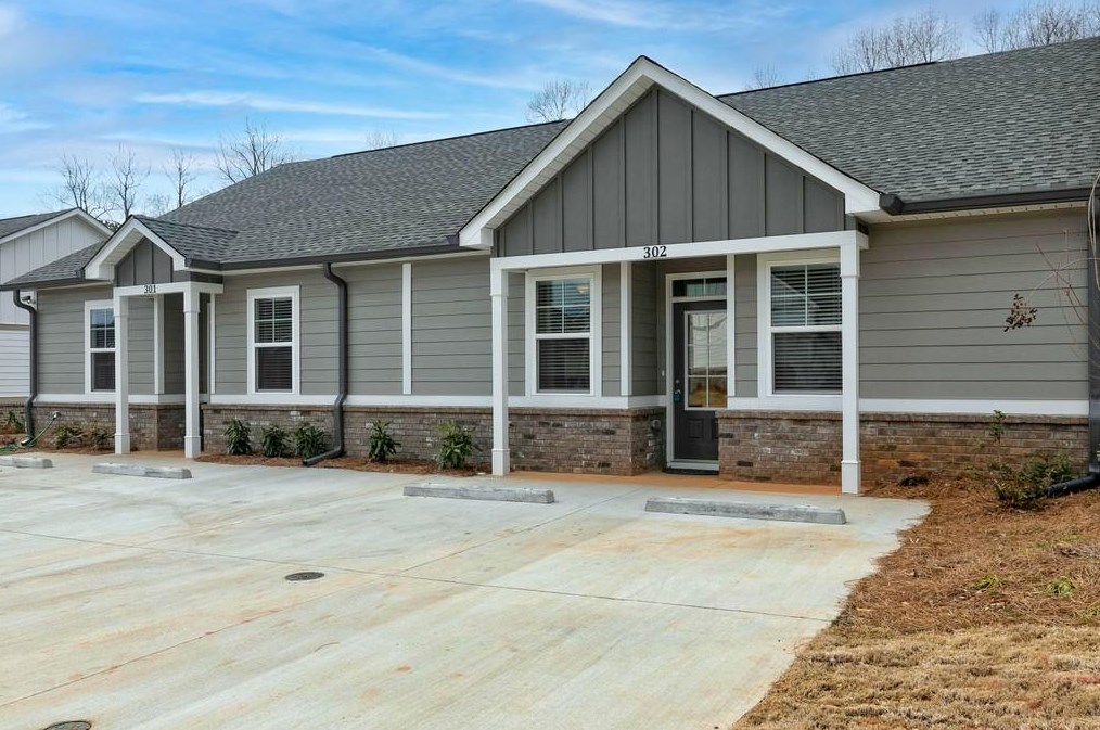 200 Citizens Square Road Nw #302, Dallas, GA 30157