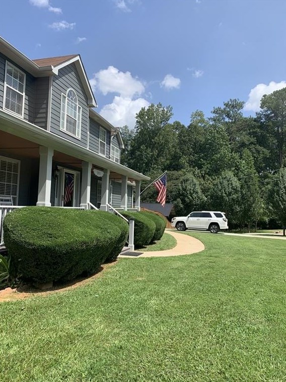 351 Sugar Creek Dr, Stockbridge, GA 30281