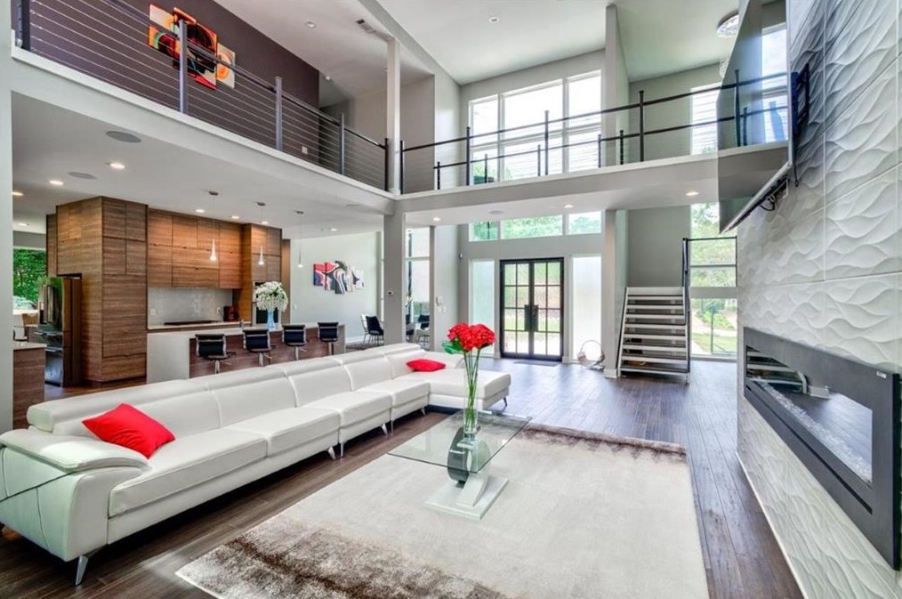 1619 Frazier Rd, Decatur GA  30033-1806 exterior