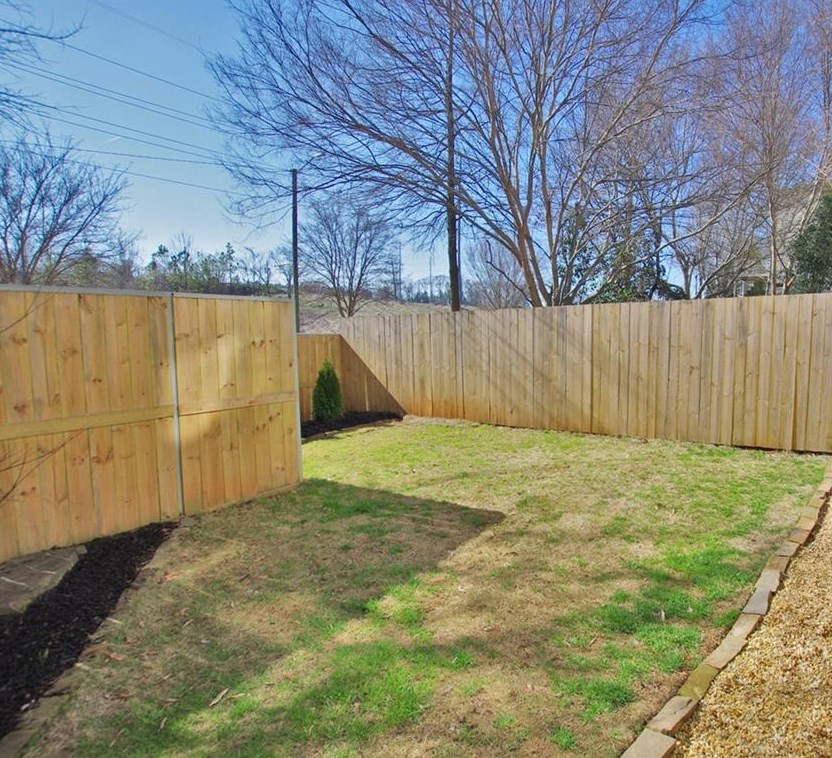 1278 Van Allen Mews, Atlanta GA 30318-4180 exterior