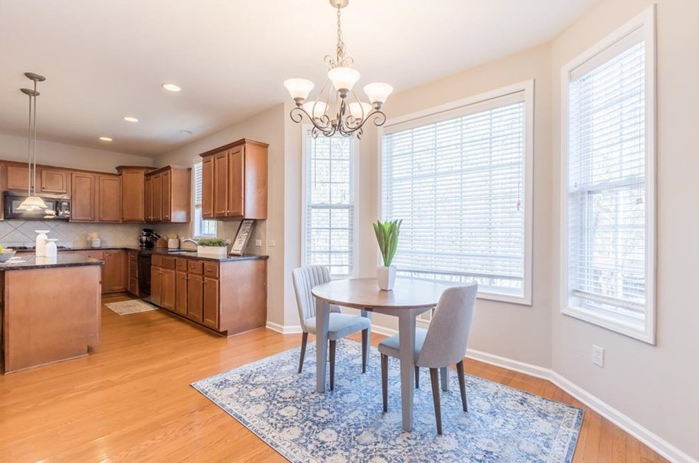 6154 Red Maple Rd, Atlanta GA  30349-1287 exterior