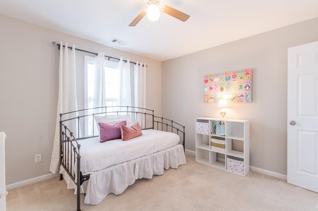 6154 Red Maple Rd, Atlanta GA  30349-1287 exterior