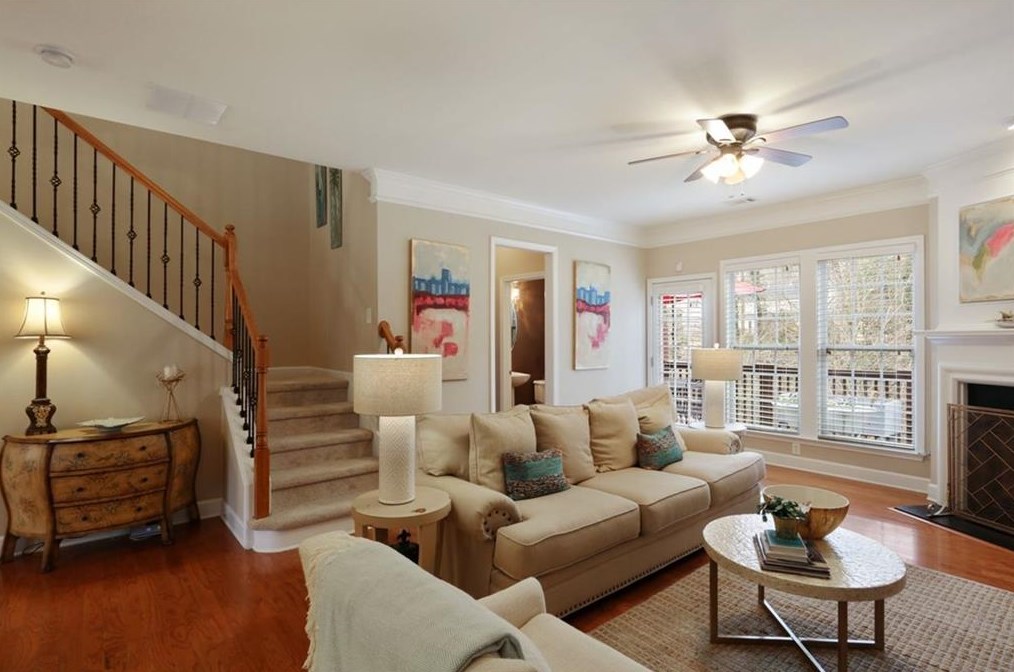 2134 Weldonberry Dr, Atlanta, GA 30319-5731
