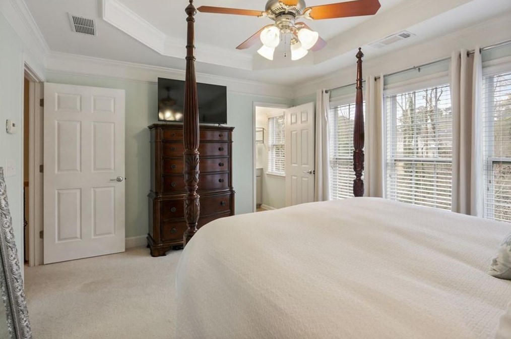 2134 Weldonberry Dr, Atlanta GA  30319-5734 exterior