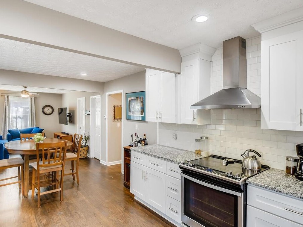 2065 Dellwood Pl, Decatur GA  30032-5522 exterior