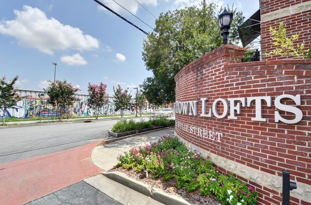 791 Wylie St, Atlanta GA  30316-1196 exterior