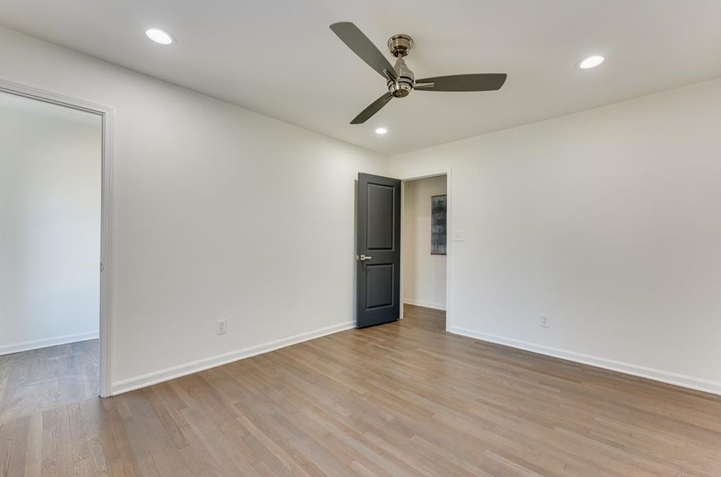 1368 Oakcrest Dr, Atlanta GA  30311-3055 exterior
