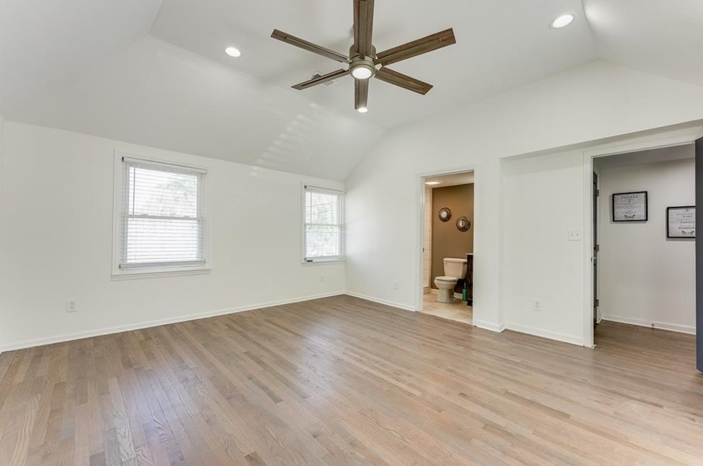 1368 Oakcrest Dr, Atlanta GA  30311-3055 exterior