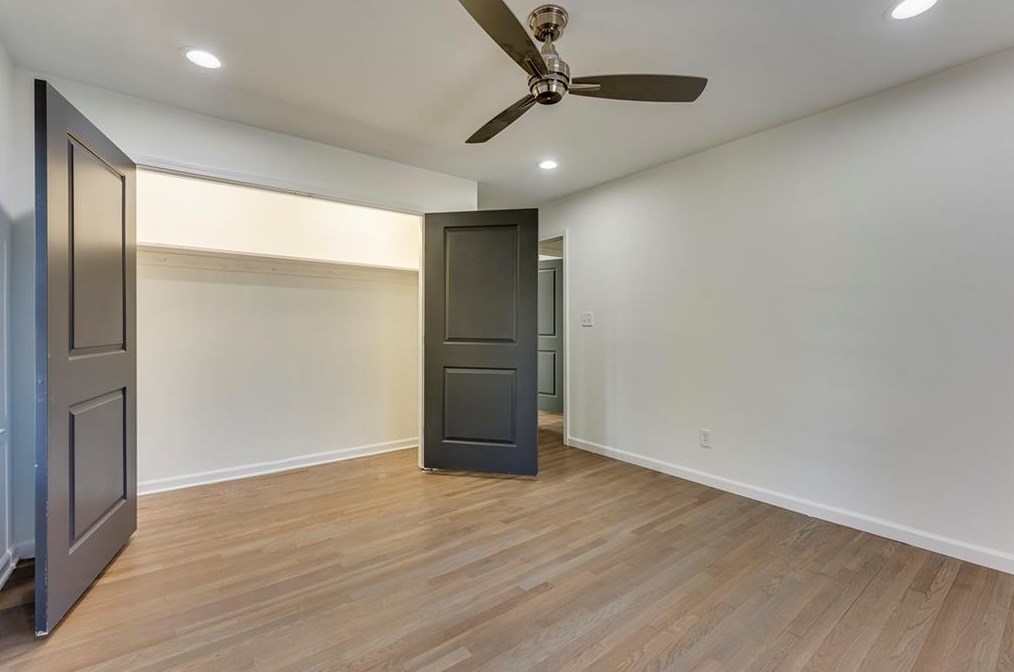 1368 Oakcrest Dr, Atlanta GA  30311-3055 exterior