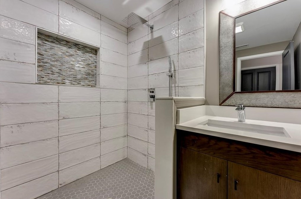 1368 Oakcrest Dr, Atlanta GA  30311-3055 exterior
