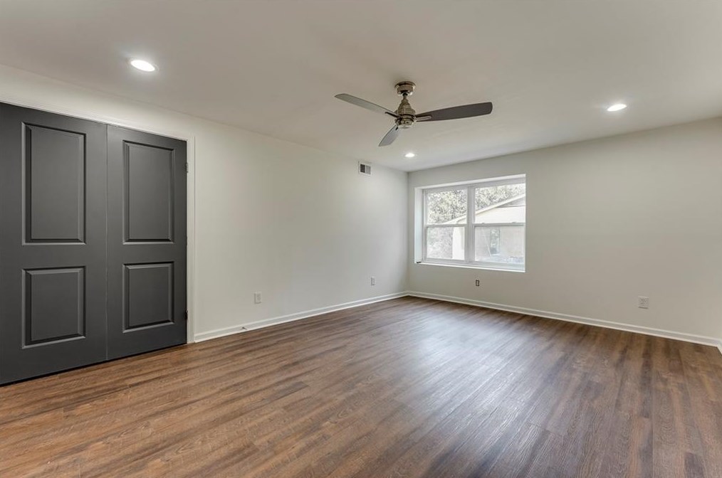 1368 Oakcrest Dr, Atlanta GA  30311-3055 exterior