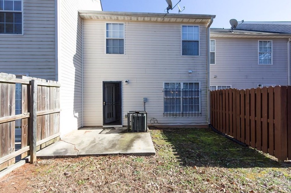 226 Blake Ave, Jackson, GA 30233