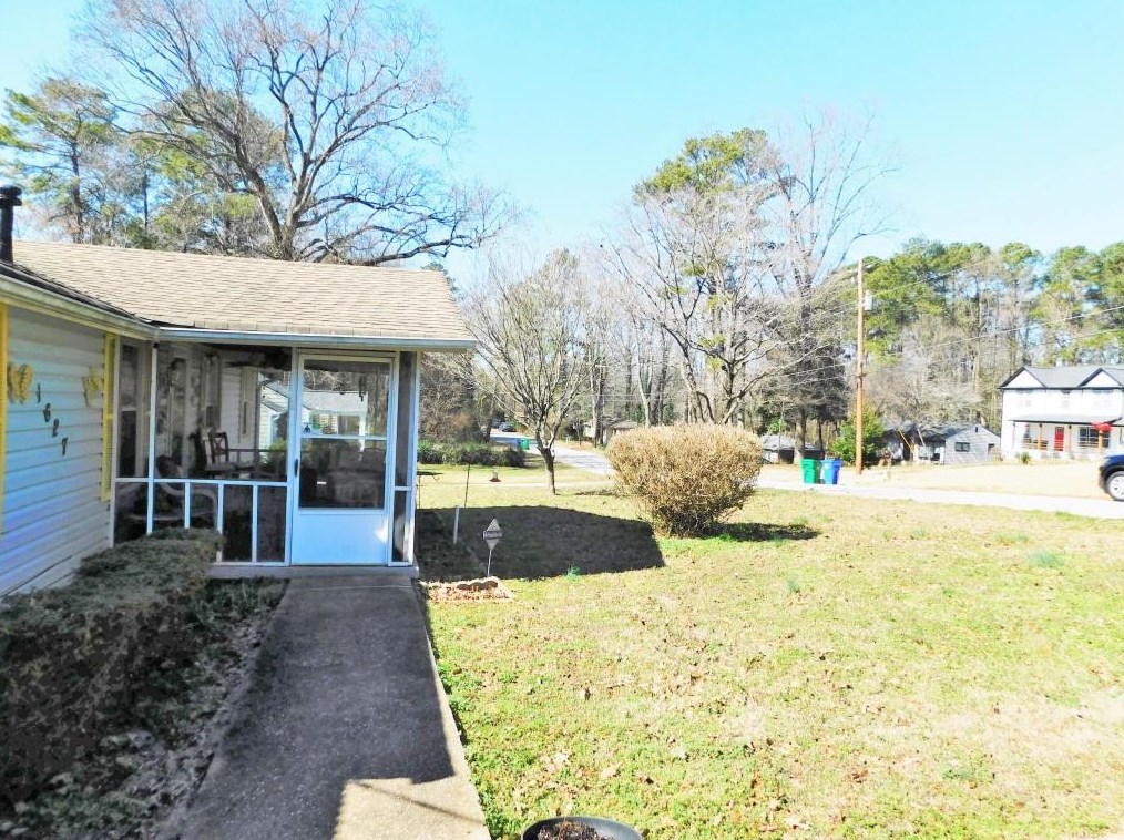 1627 Wainwright Dr, Atlanta GA  30316-2715 exterior