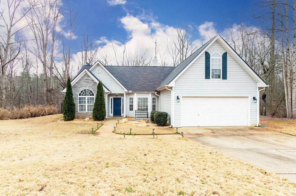 6526 Bearing Dr, Flowery Branch, GA 30542-3916
