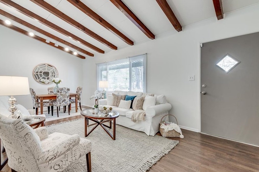 3123 Dove Way, Decatur GA  30033-3903 exterior