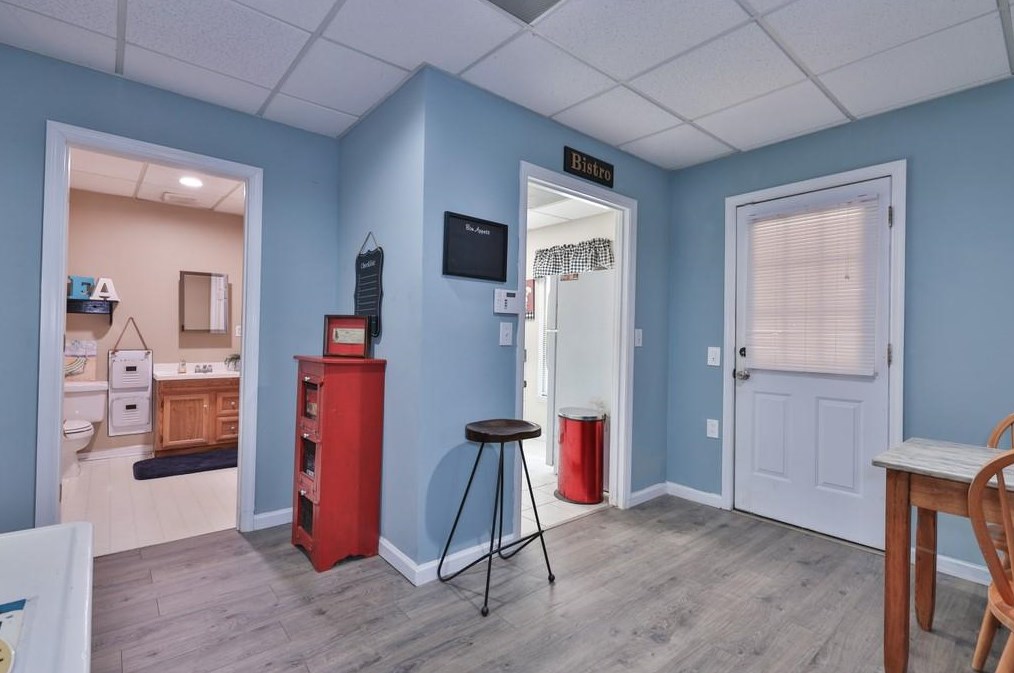 425 De Malle Ct, Alpharetta GA exterior