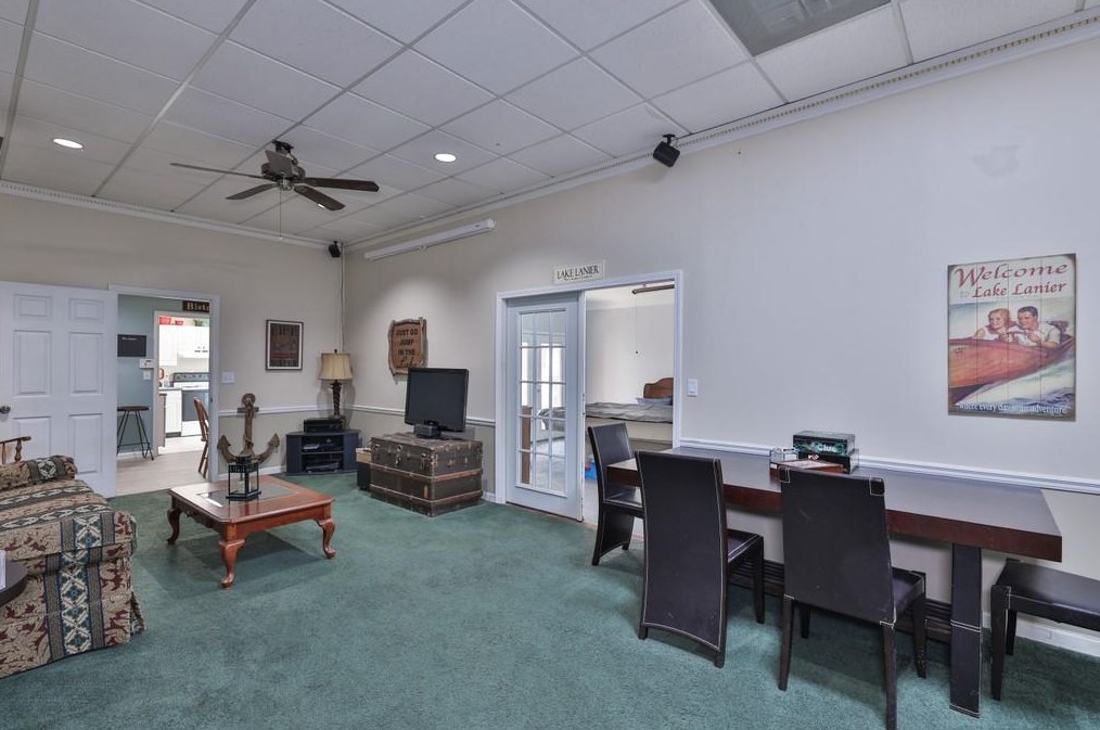 425 De Malle Ct, Alpharetta GA exterior