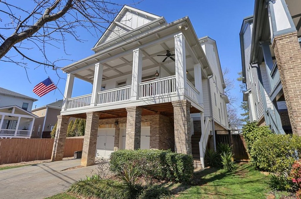 1092 Victoria St, Atlanta, GA 30319-2343