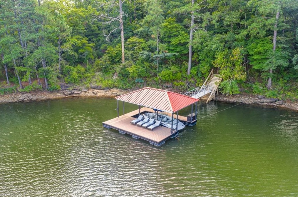 6116 Misty Valley Dr, Acworth, GA 30102-2872