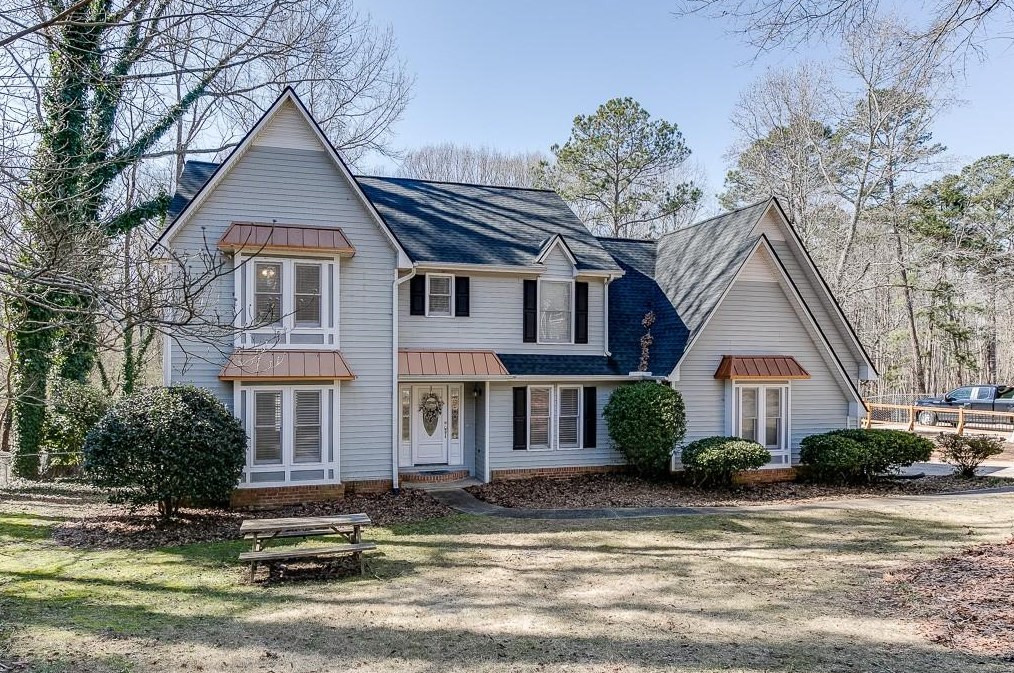 232 Hidden Ct, Winder, GA 30680-3539