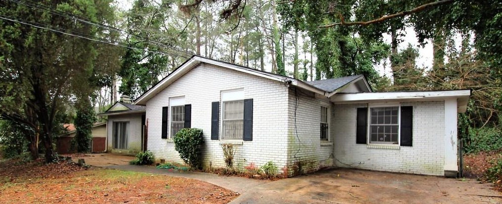 2837 Lloyd Rd, Decatur GA  30034-2728 exterior