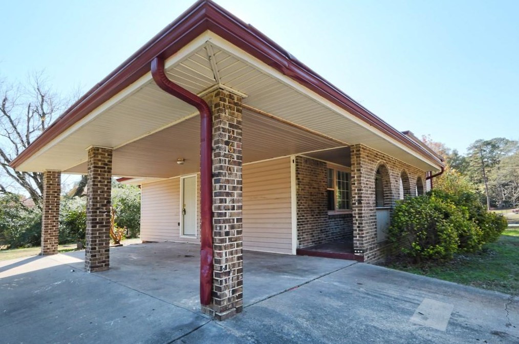 3650 Leisure Ln, Atlanta, GA 30349