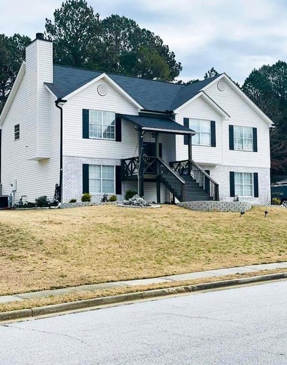 1945 Meyers Dr, Lawrenceville, GA 30045-3443