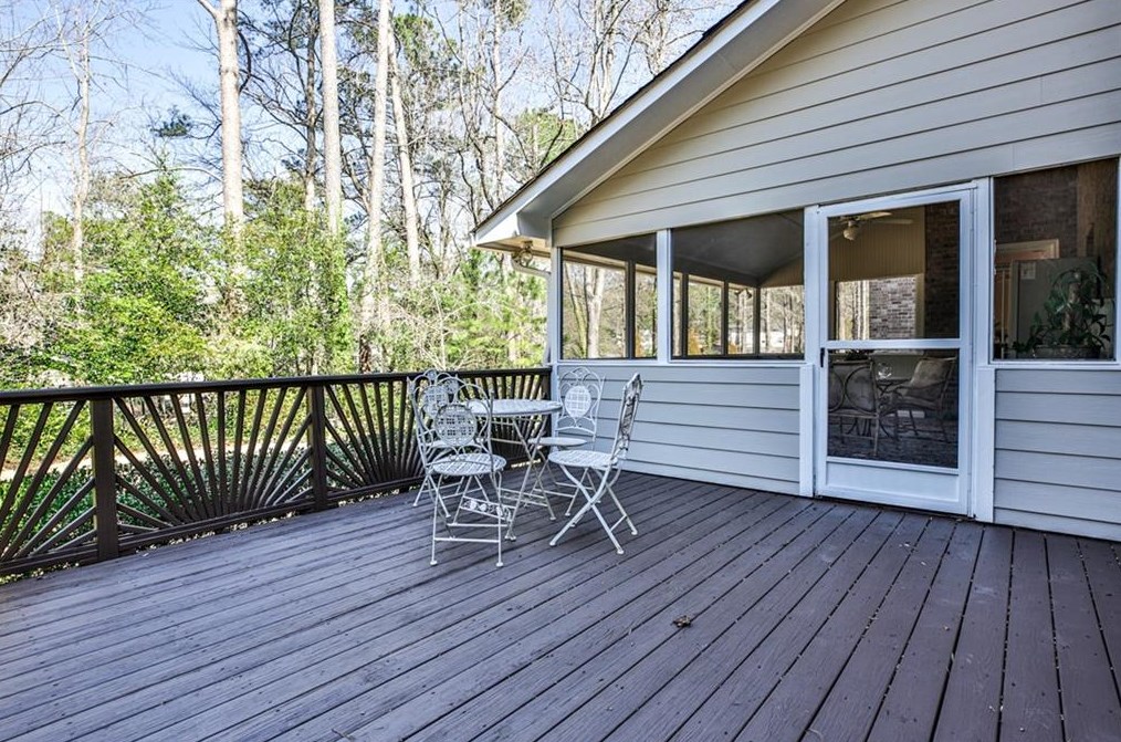 2554 Weigelia Rd, Atlanta GA  30345-3967 exterior
