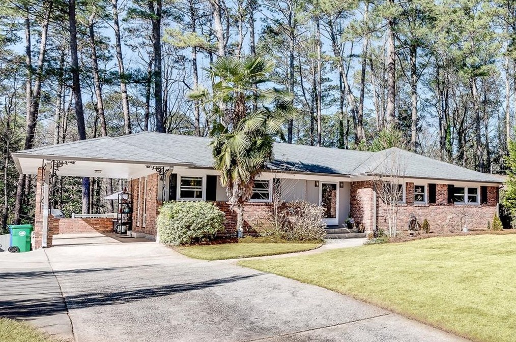 1602 Tamarack Trl, Decatur GA  30033-1711 exterior