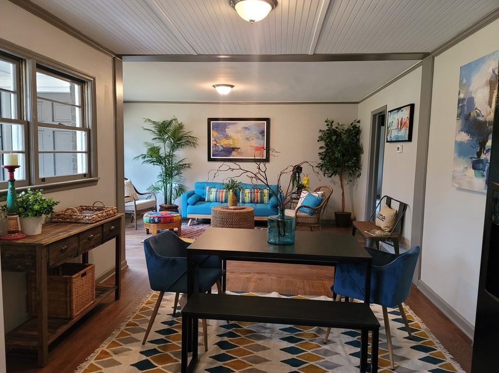 2123 Barbara Ln, Decatur, GA 30032