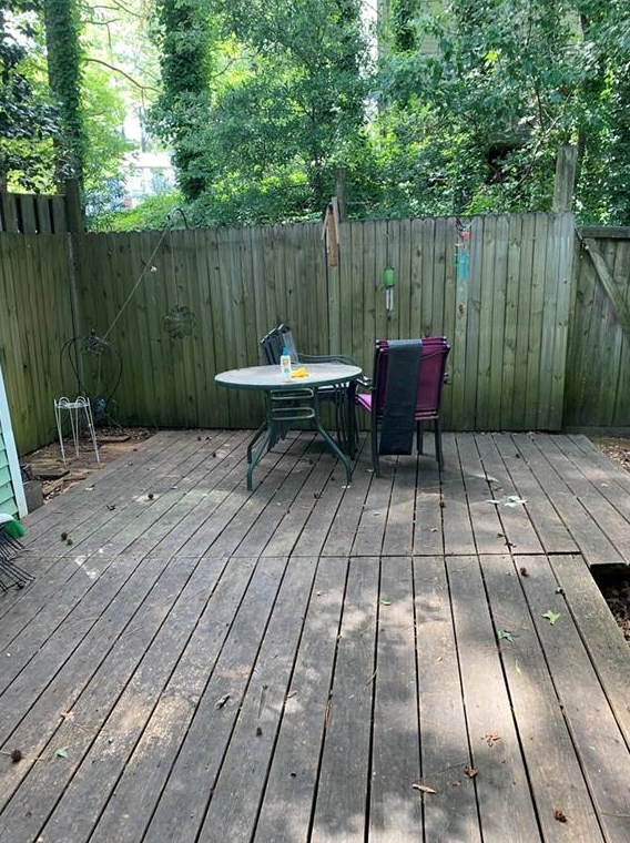 2856 Royal Path Ct, Decatur, GA 30030-4185