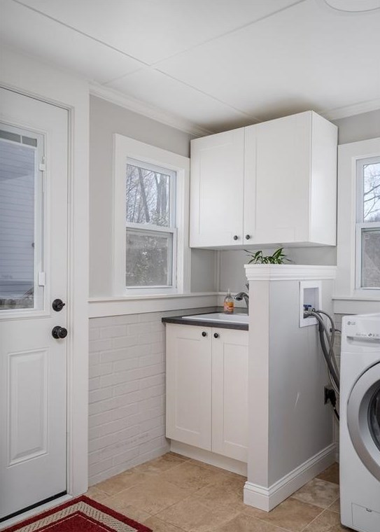 724 Sycamore Dr, Decatur GA 30030-2751 exterior