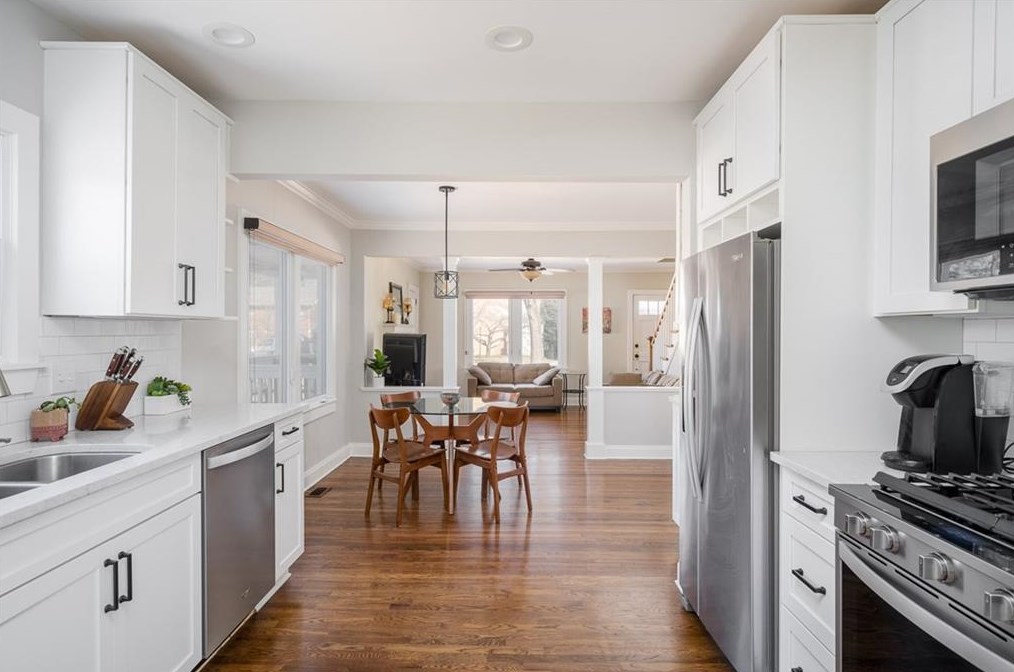 724 Sycamore Dr, Decatur GA 30030-2751 exterior