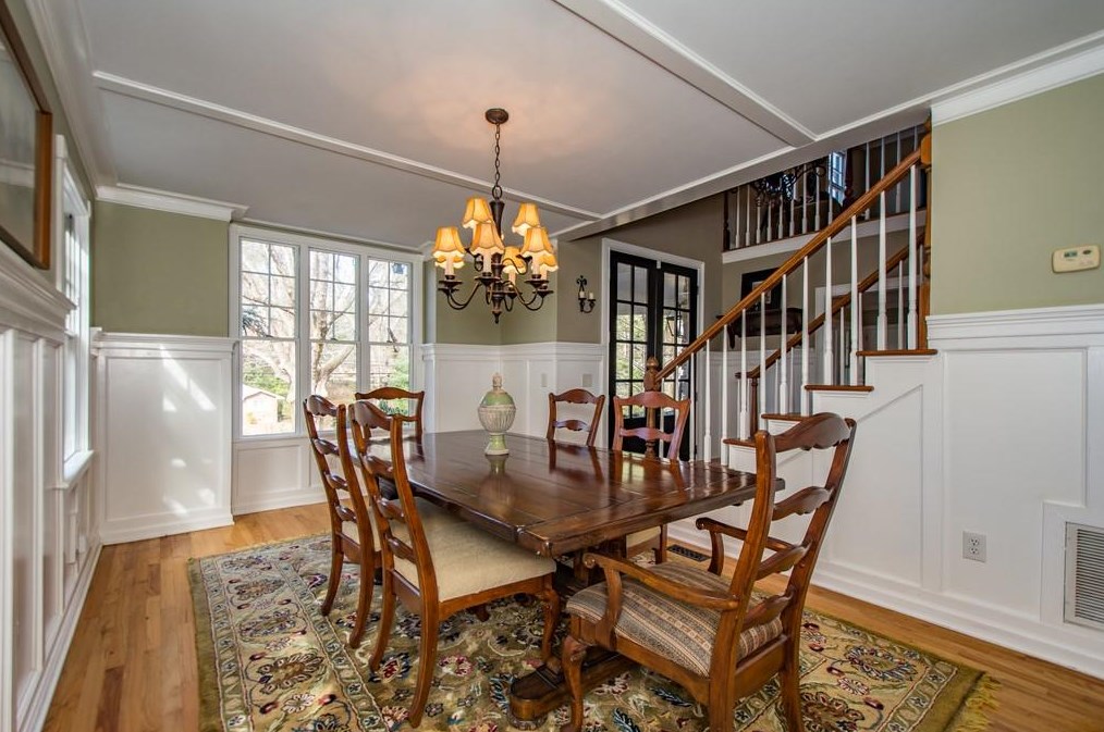 3235 Lavista Rd, Decatur GA  30033-1420 exterior