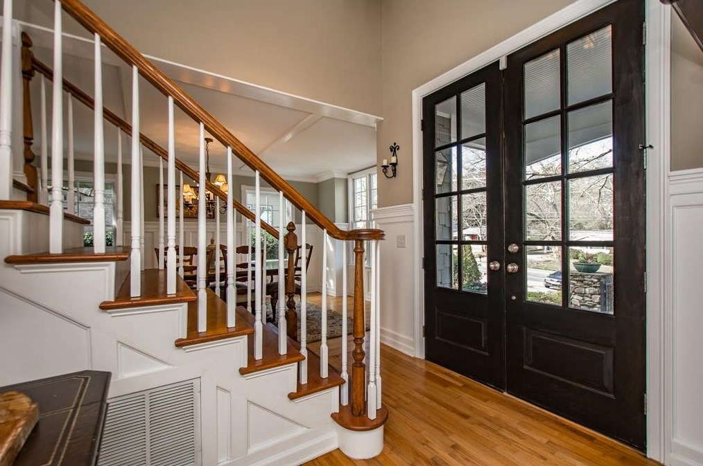 3235 Lavista Rd, Decatur GA  30033-1420 exterior