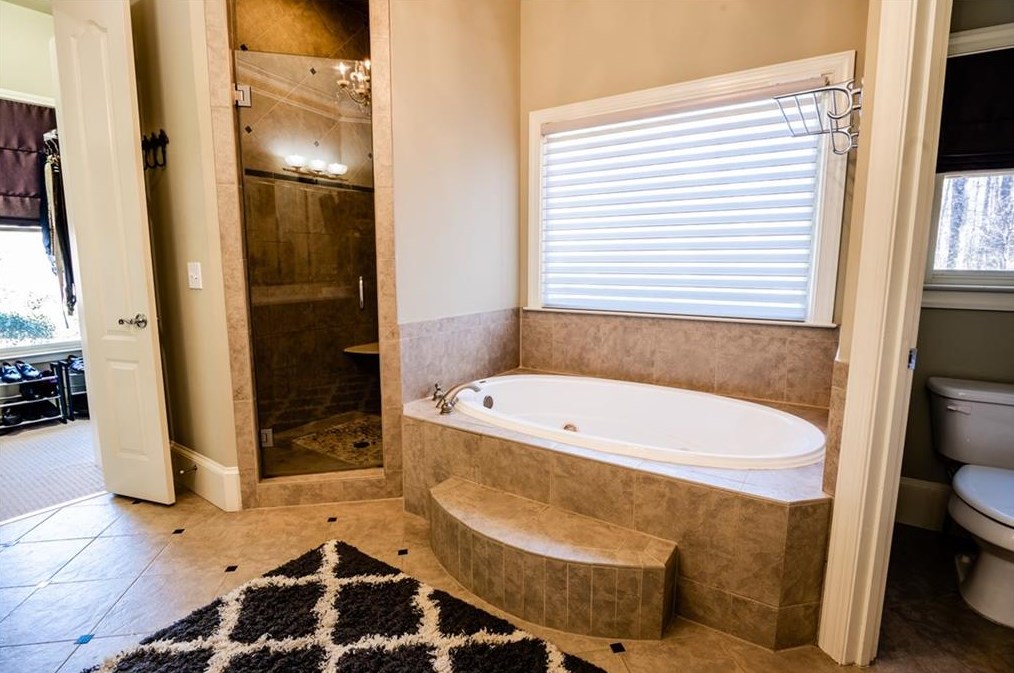 5360 Serenity Ln, Atlanta GA  30349-8765 exterior