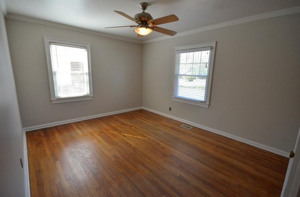 142 Woodbine Cir, Atlanta GA  30317-1930 exterior