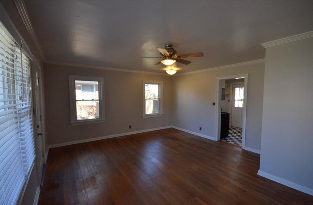 142 Woodbine Cir, Atlanta GA  30317-1930 exterior