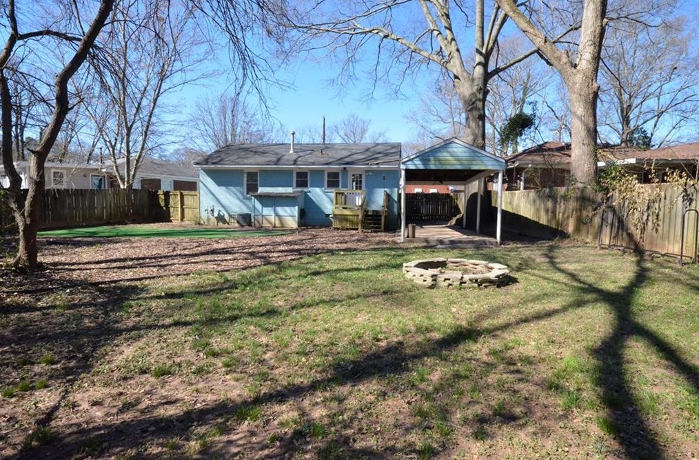 142 Woodbine Cir, Atlanta GA  30317-1930 exterior