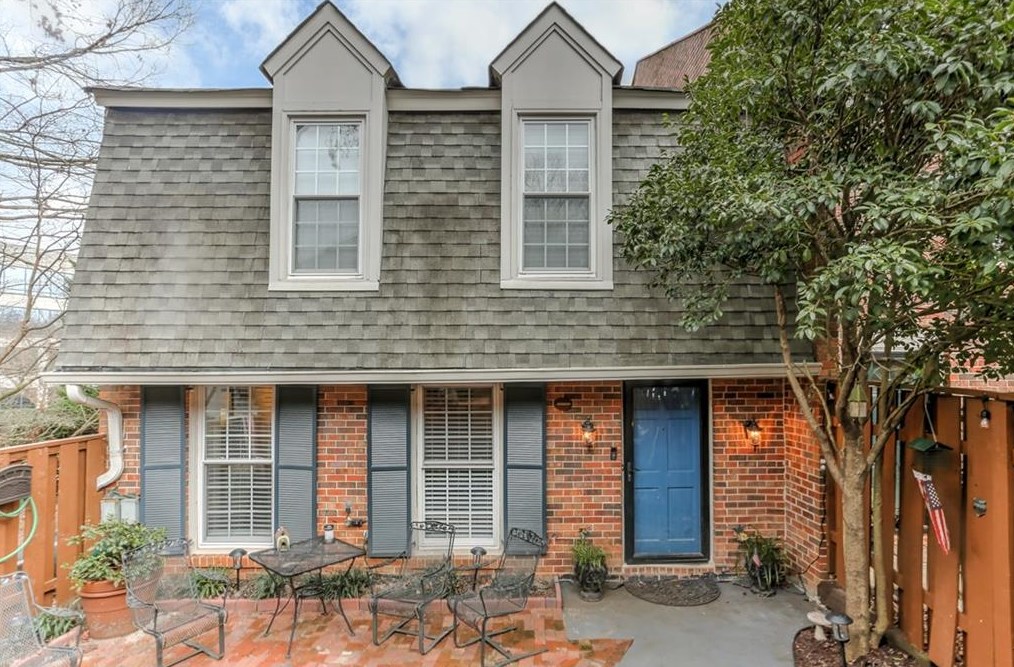 463 The North Chace, Atlanta GA  30328-4254 exterior