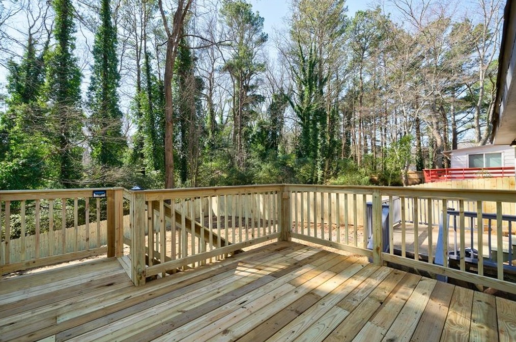 3261 Bobolink Dr, Decatur GA 30032-3708 exterior